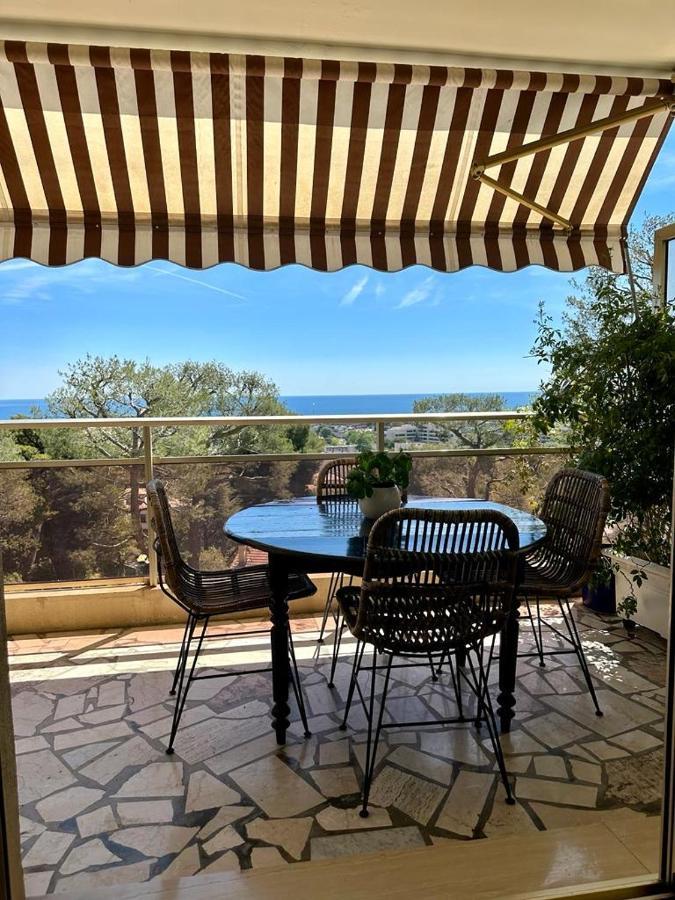 Bel Appartement Avec Vue Mer Villeneuve-Loubet Zewnętrze zdjęcie